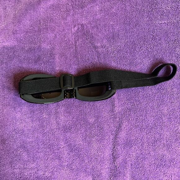 NWOT mirrored sports glasses w/ an adjustable head strap. - Picture 4 of 4